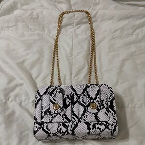 Snake-Print Chain Strap Shoulder Bag - Black & White